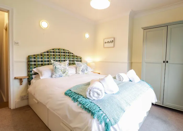 Compass Cottage